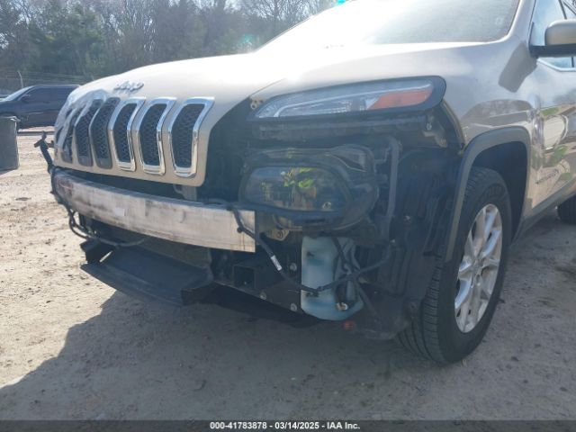 1C4PJMCS4EW278677 Jeep Cherokee Latitude