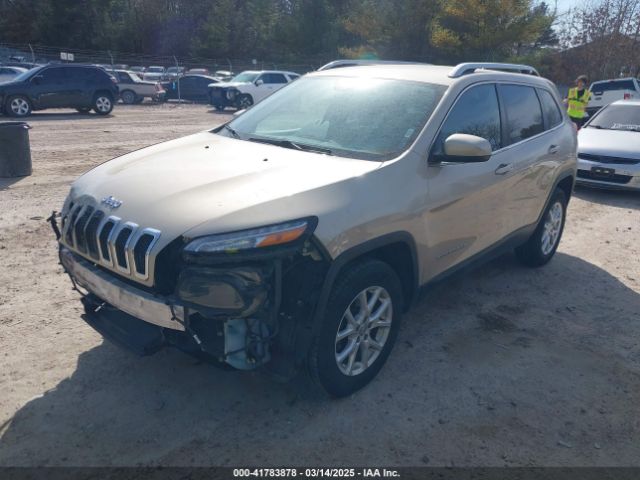 1C4PJMCS4EW278677 Jeep Cherokee Latitude