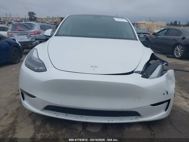 7SAYGDEF0NF400560 Tesla Model Y Performance Dual Motor All-wheel Drive