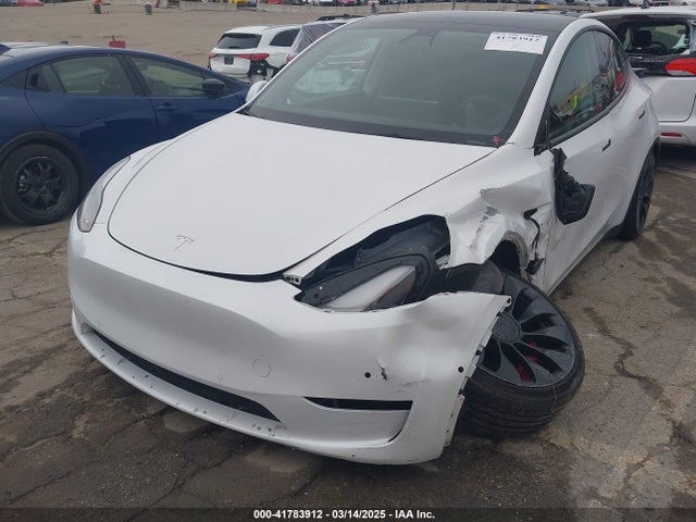 7SAYGDEF0NF400560 Tesla Model Y Performance Dual Motor All-wheel Drive