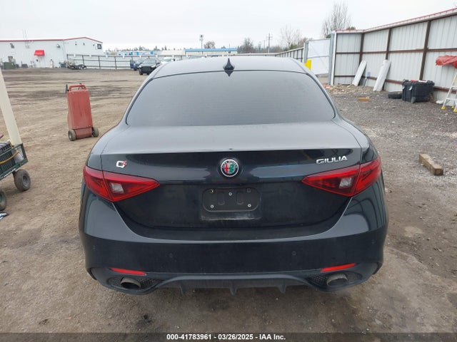 Alfa Romeo giulia (952) 2018 ZARFAEEN8J7578046 Image 16