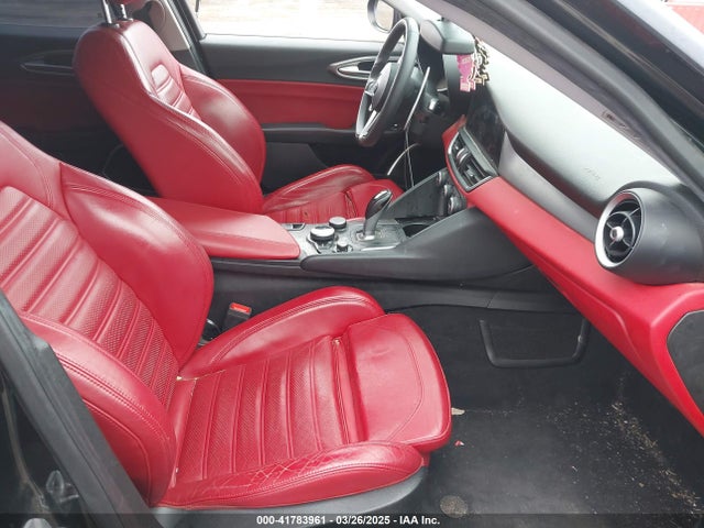 Alfa Romeo giulia (952) 2018 ZARFAEEN8J7578046 Image 5