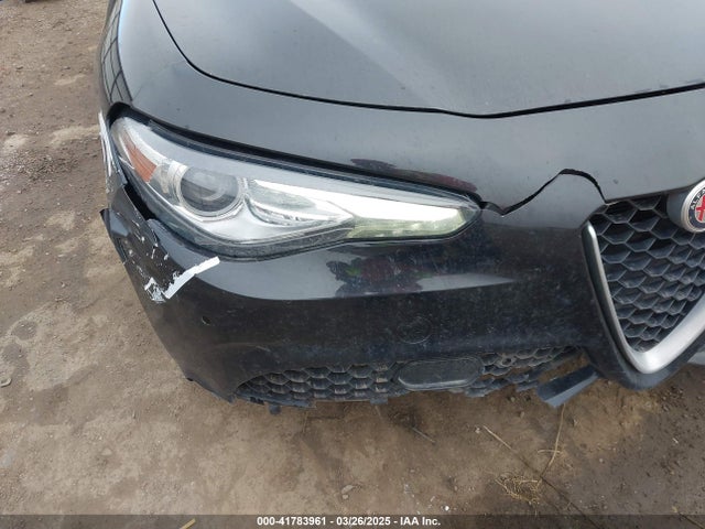Alfa Romeo giulia (952) 2018 ZARFAEEN8J7578046 Image 6