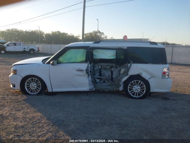 2FMGK5C83KBA11398 Ford FLEX SEL