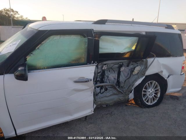 2FMGK5C83KBA11398 Ford FLEX SEL