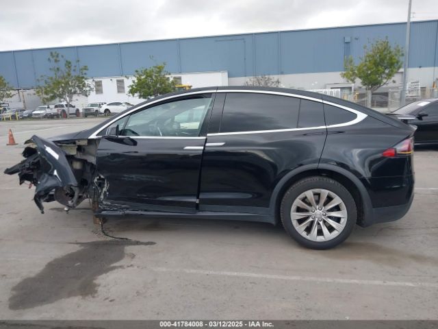 5YJXCAE2XHF075341 Tesla Model X 100d/75d/90d