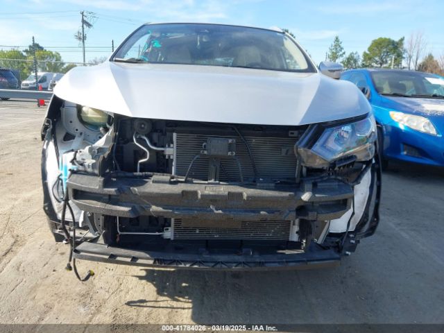JN1BJ1BV2MW318504 Nissan Rogue Sport Sv Fwd Xtronic Cvt