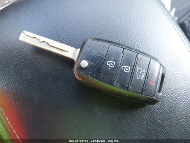 2020 KIA SORENTO 5XYPG4A55LG623981 Photo 10