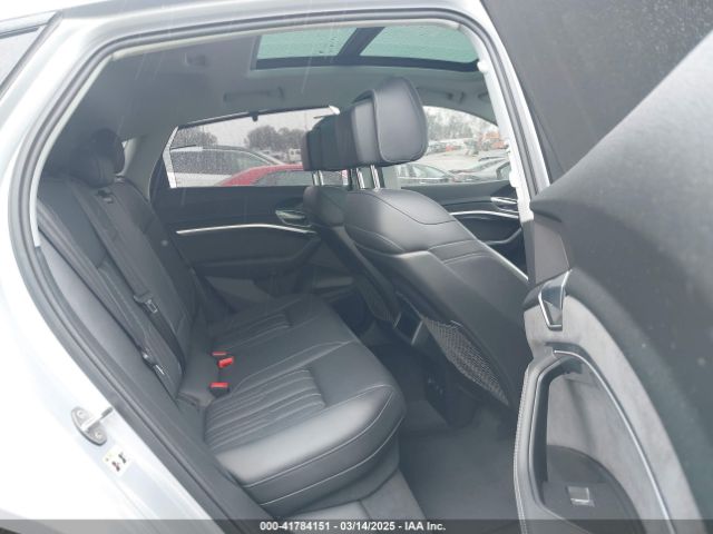 WA13AAGE0NB036424 Audi E-tron Sportback Prestige S Line Quattro