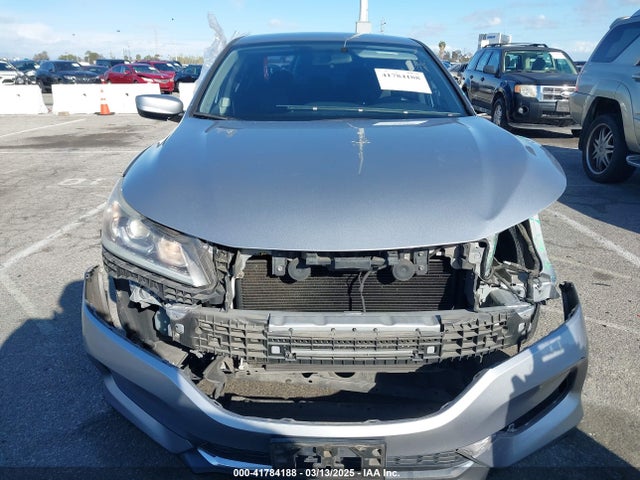 Honda ACCORD LX 2017 1HGCR2F33HA213757 Image 12