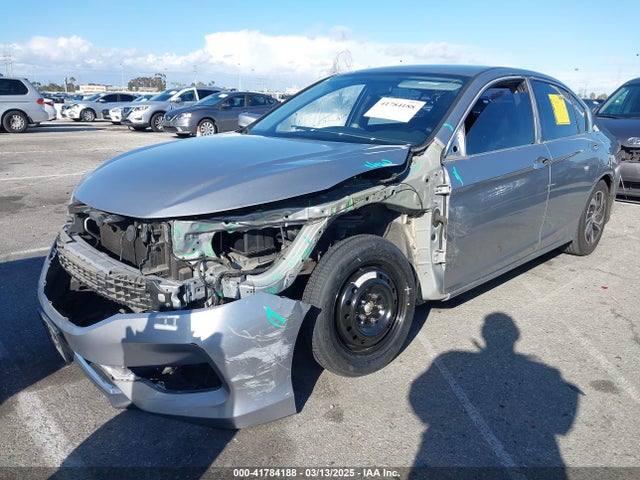 Honda ACCORD LX 2017 1HGCR2F33HA213757 Image 2