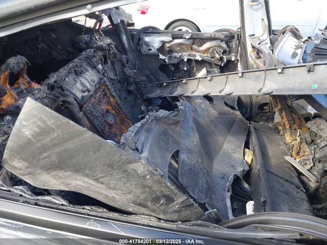 2024 TESLA MODEL Y 7SAYGDEEXRF993258 Photo 7