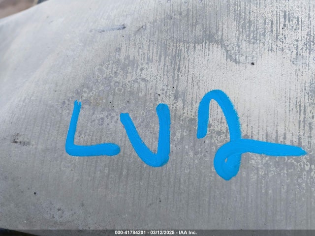 2024 TESLA MODEL Y 7SAYGDEEXRF993258 Photo 8