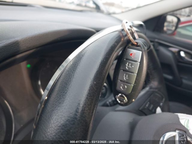 JN1BJ1CR1HW131942 Nissan Rogue Sport Sl