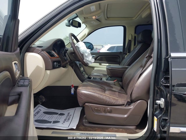 2013 CADILLAC ESCALADE ESV 1GYS3KEF4DR222867 Photo 4