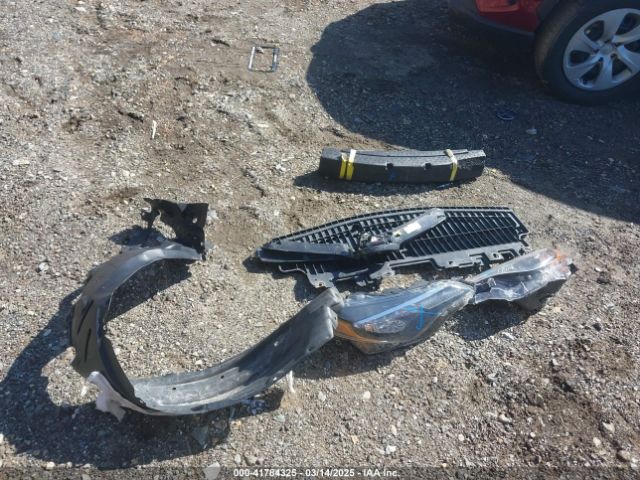 2T1BURHE4JC006084 Toyota COROLLA LE