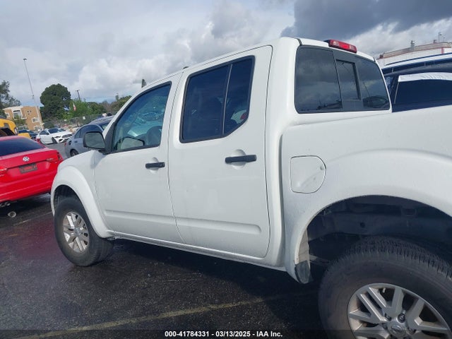 1N6AD0ER1GN789737 Nissan Frontier Sv