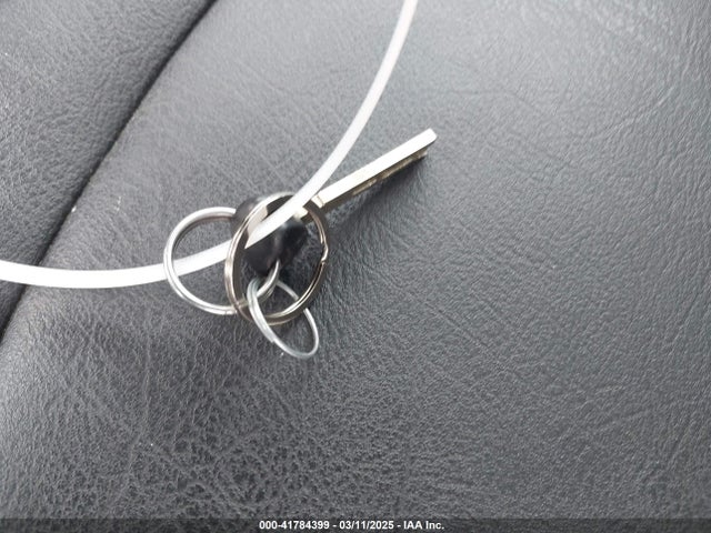 2010 MINI COOPER S WMWMF7C53ATX45077 Photo 10