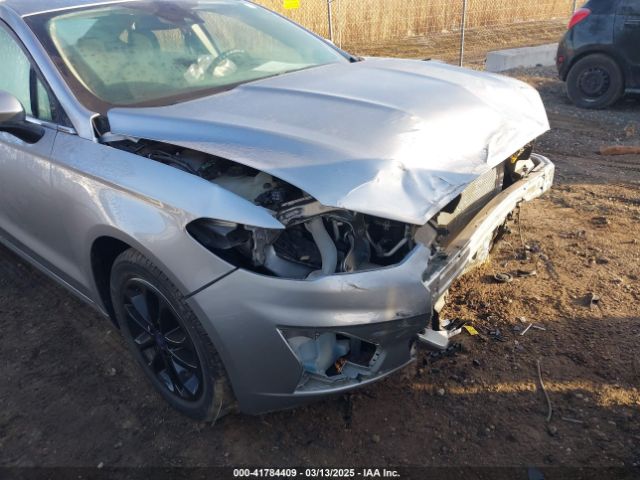 3FA6P0HD6LR222565 Ford FUSION SE