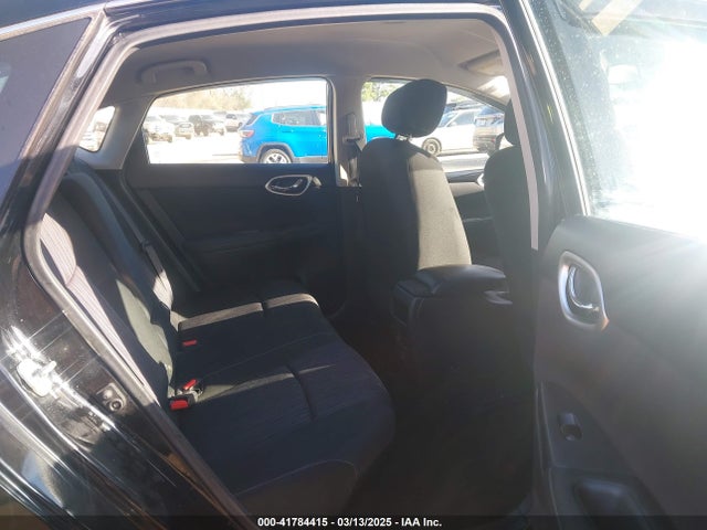 3N1AB7AP8KY272486 Nissan SENTRA SV