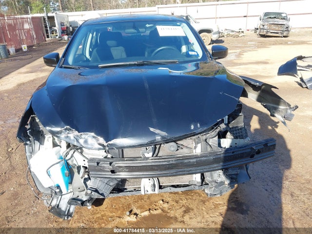3N1AB7AP8KY272486 Nissan SENTRA SV
