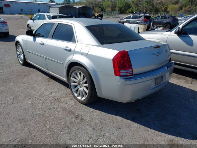 2008 CHRYSLER 300C 2C3LA63HX8H259685 Photo 2