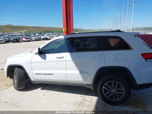 1C4RJEAG6JC270735 Jeep Grand Cherokee Laredo E 4x2