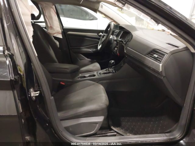 3VWCB7BU9KM272978 Volkswagen Jetta 1.4t R-line/1.4t S/1.4t Se