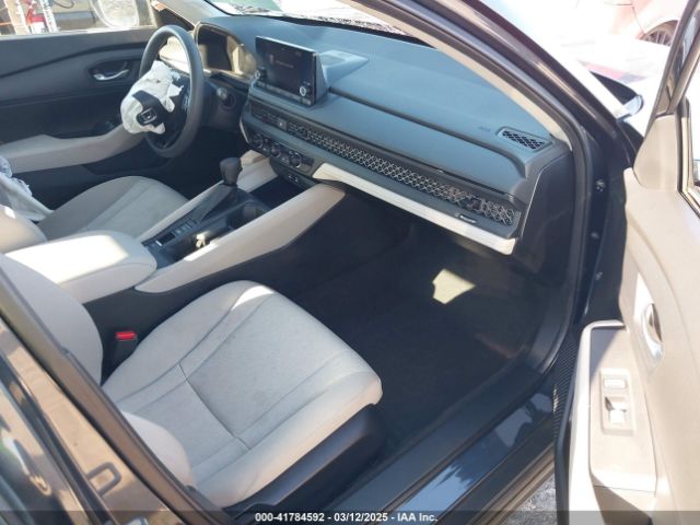 1HGCY1F2XRA011844 Honda ACCORD LX