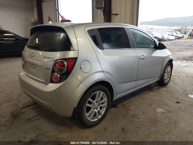 1G1JC6SBXF4129256 Chevrolet Sonic Lt Auto