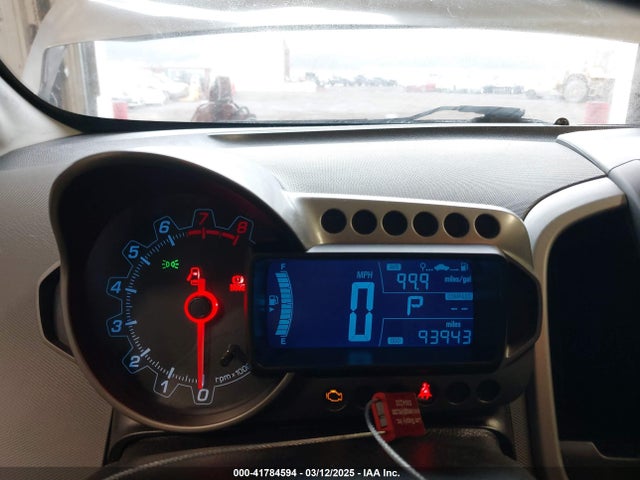 1G1JC6SBXF4129256 Chevrolet Sonic Lt Auto