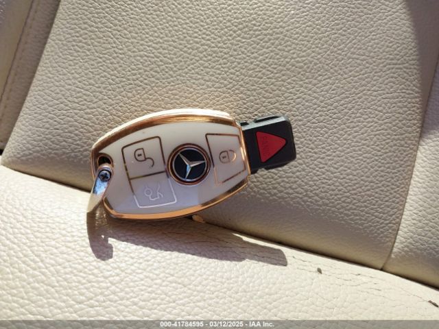 WDCTG4GB1JJ465643 Mercedes-Benz Gla 250 4matic