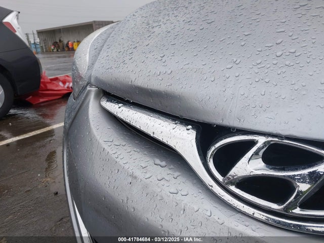 5NPDH4AE7FH616818 Hyundai ELANTRA SE