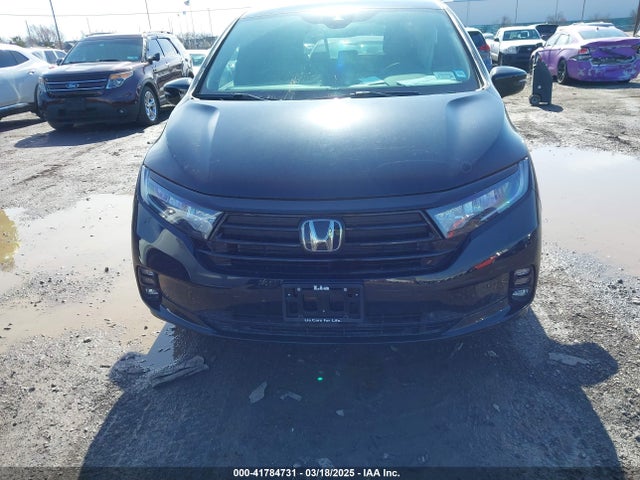 5FNRL6H75RB070899 Honda Odyssey Sport