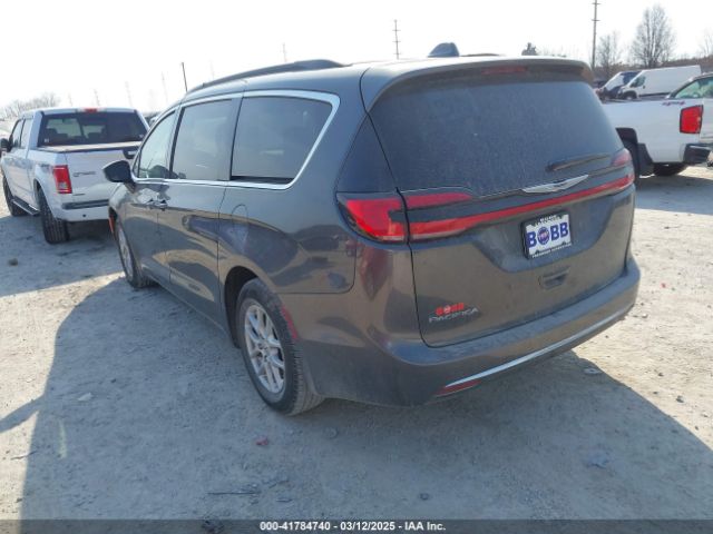2022 CHRYSLER PACIFICA 2C4RC1BG3NR177010 Photo 2