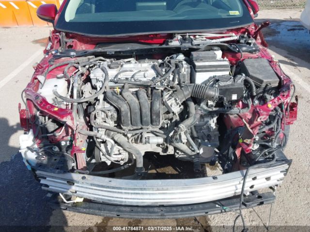 5YFEPMAE9NP271963 Toyota COROLLA LE