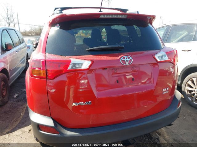 JTMRFREV3FD150071 Toyota Rav4 Xle