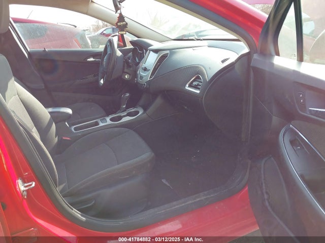 1G1BC5SM2H7109696 Chevrolet Cruze Ls Auto