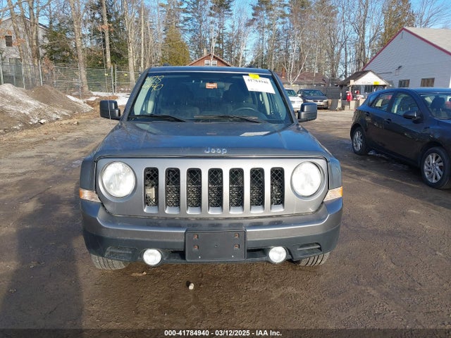 2012 Jeep Patriot Latitude მანქანა იყიდება აუქციონზე, vin: 1C4NJRFB6CD541860, აუქციონის ნომერი: 41784940
