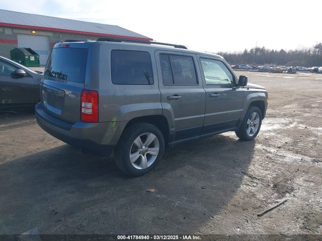 2012 Jeep Patriot Latitude მანქანა იყიდება აუქციონზე, vin: 1C4NJRFB6CD541860, აუქციონის ნომერი: 41784940
