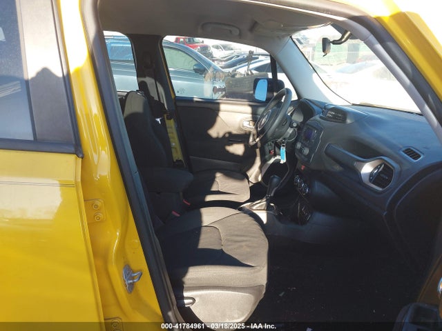 ZACCJAAT0FPB53341 Jeep Renegade Sport