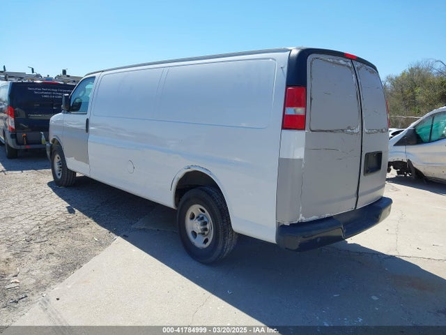 1GCWGBFFXH1139037 Chevrolet Express 2500 Work Van