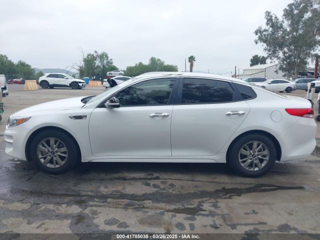 5XXGT4L3XJG215632 KIA Optima Lx