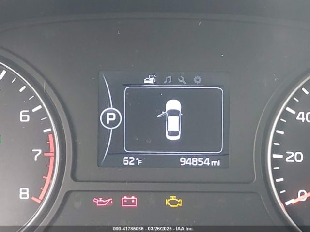 5XXGT4L3XJG215632 KIA Optima Lx