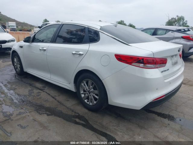 5XXGT4L3XJG215632 KIA Optima Lx