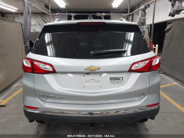 3GNAXKEX4JL337610 Chevrolet EQUINOX LT