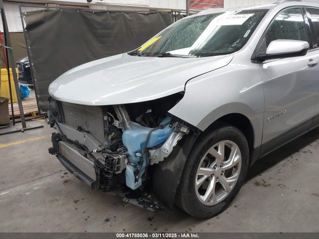 3GNAXKEX4JL337610 Chevrolet EQUINOX LT