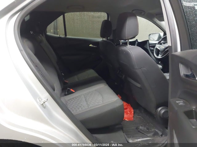 3GNAXKEX4JL337610 Chevrolet EQUINOX LT