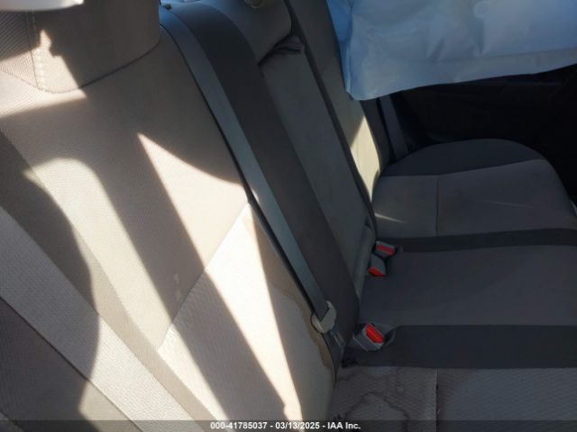 2T1BURHE4HC831388 Toyota COROLLA LE