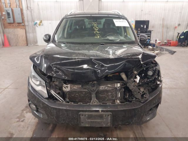 WVGAV7AX4GW552677 Volkswagen TIGUAN SE